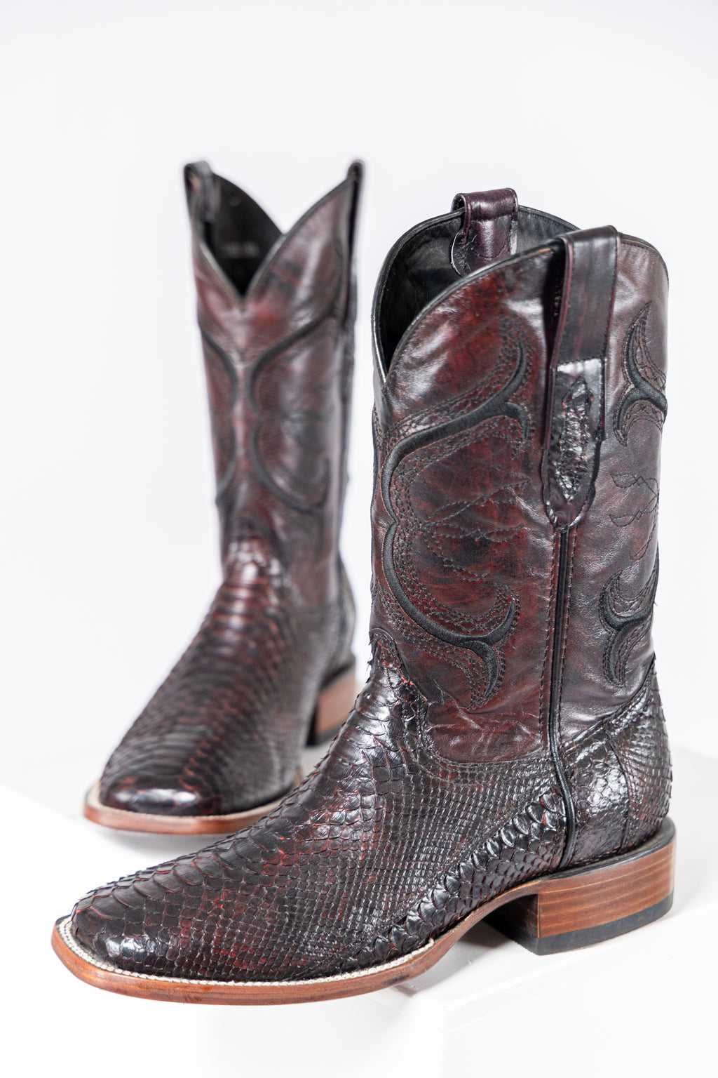 Python Black Cherry